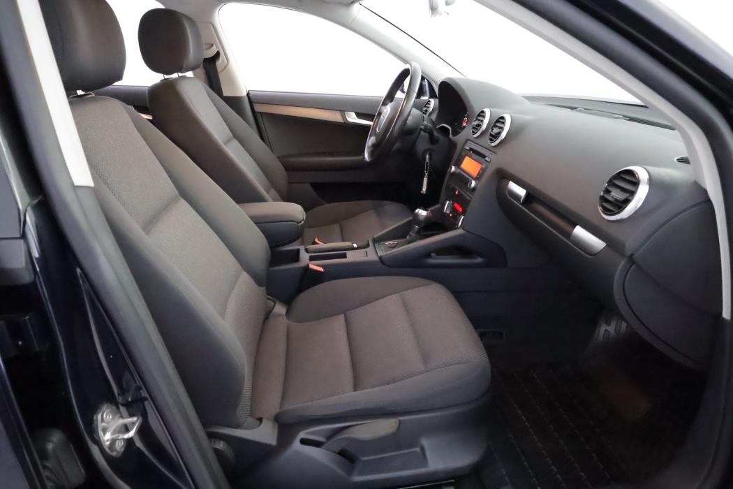 AUDI A3 2011