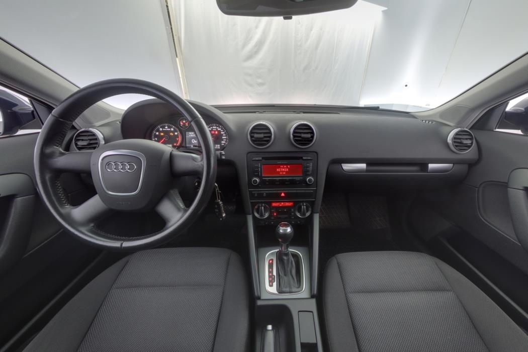 AUDI A3 2011