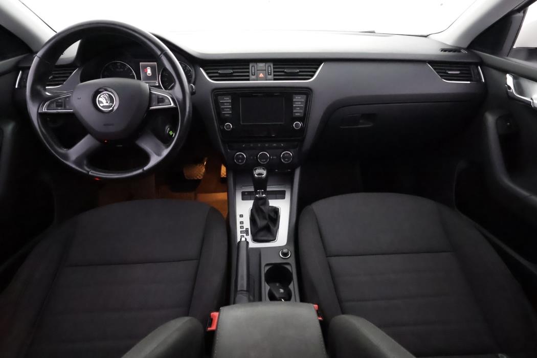 SKODA Octavia 2014
