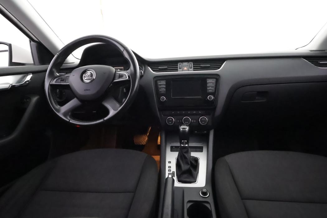 SKODA Octavia 2014
