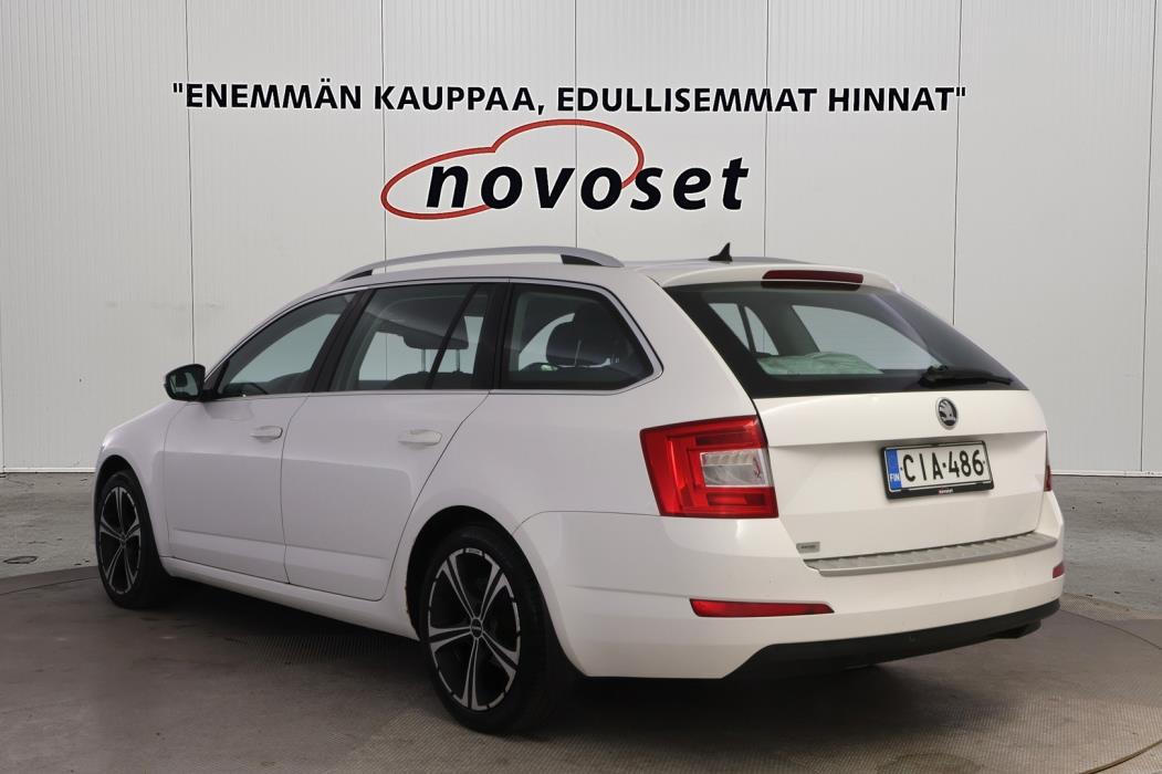 SKODA Octavia 2014