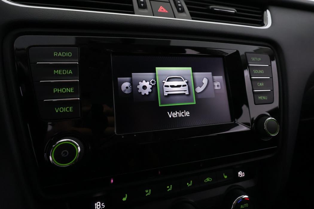 SKODA Octavia 2014