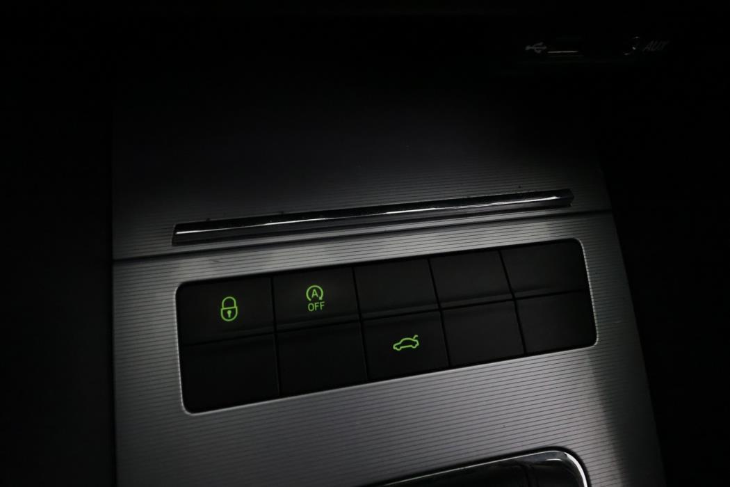 SKODA Octavia 2014