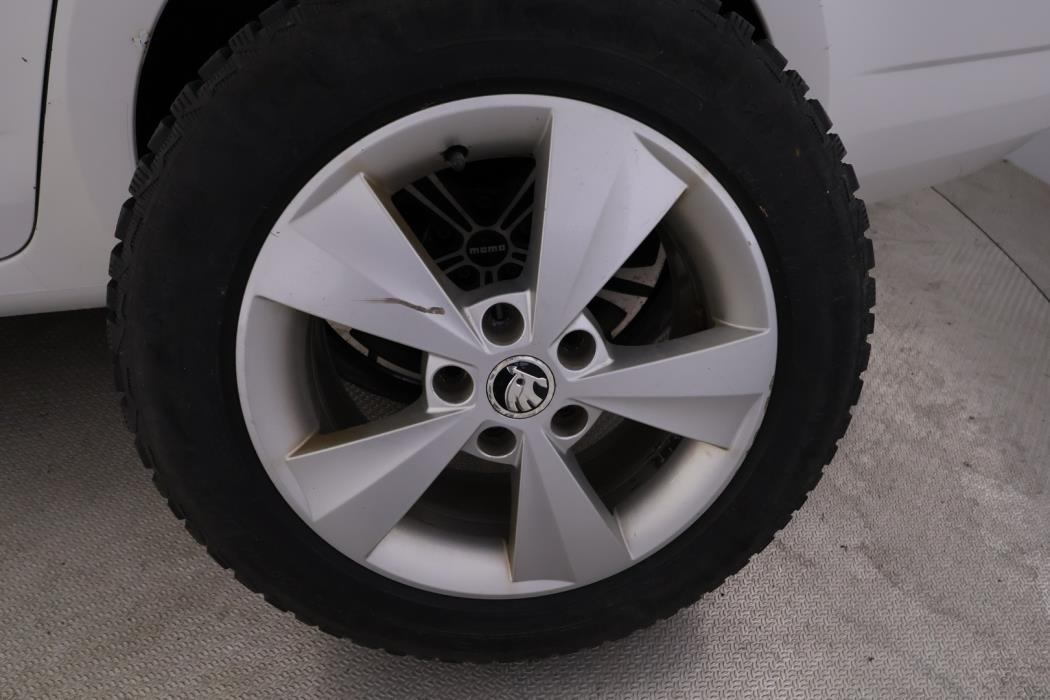SKODA Octavia 2014