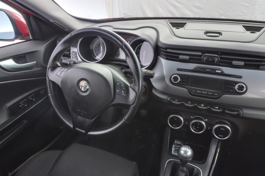 ALFA ROMEO Giulietta 2012