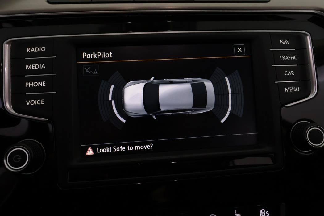 VOLKSWAGEN Passat 2015