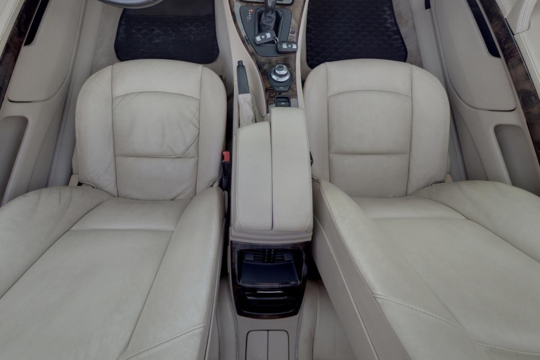 BMW 320 2008