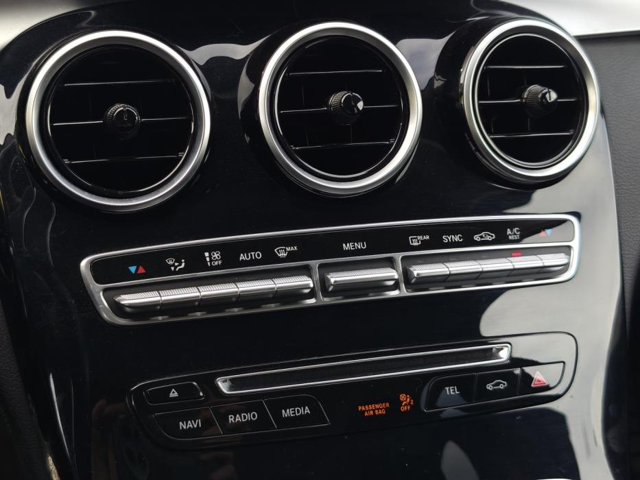 MERCEDES-BENZ C 2016