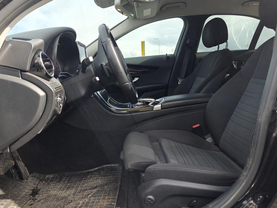 MERCEDES-BENZ C 2016