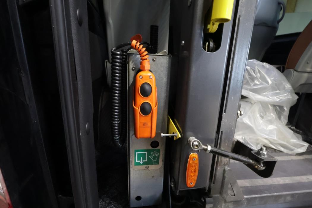 MERCEDES-BENZ Sprinter 2019