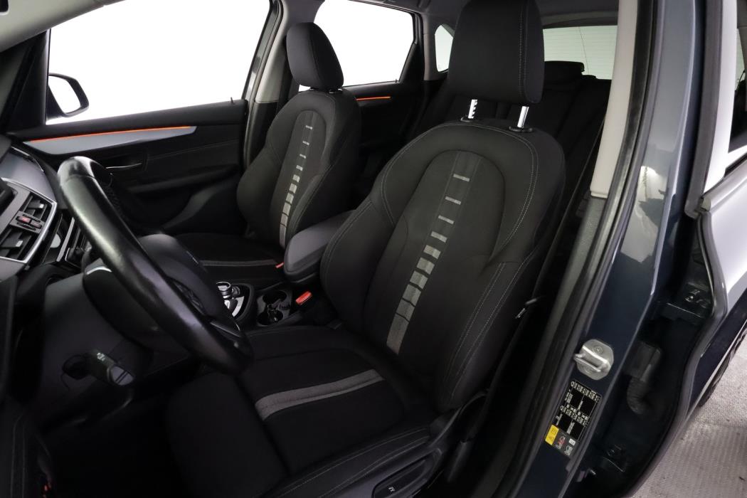 BMW 225 2017