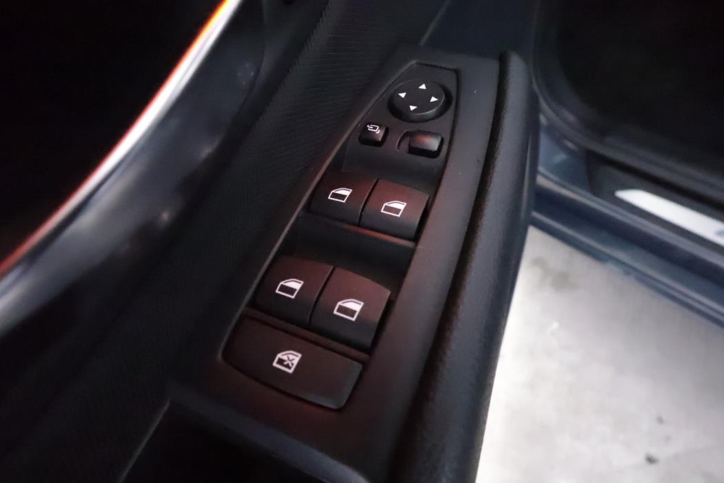 BMW 225 2017
