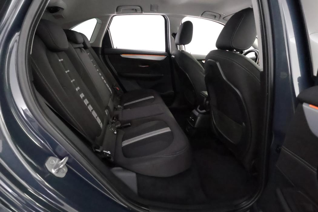 BMW 225 2017