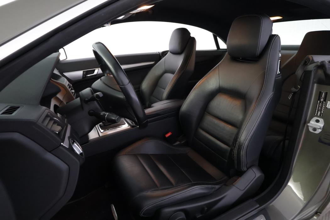 MERCEDES-BENZ E 2010