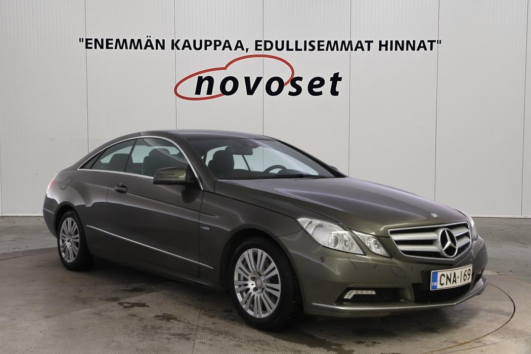 MERCEDES-BENZ E 2010