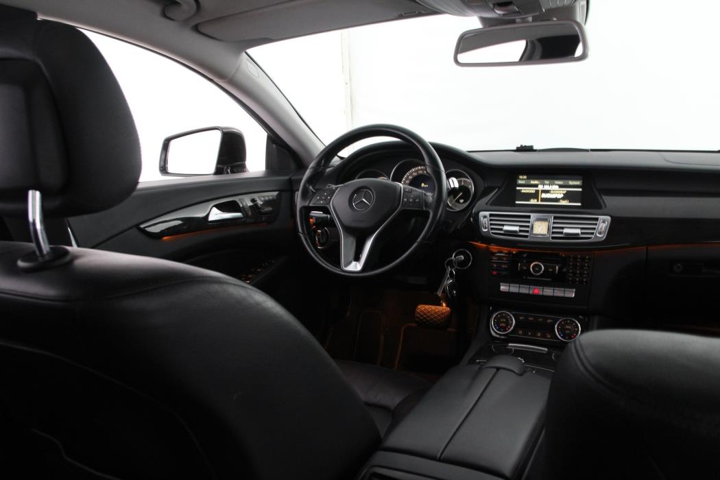 MERCEDES-BENZ CLS 2012