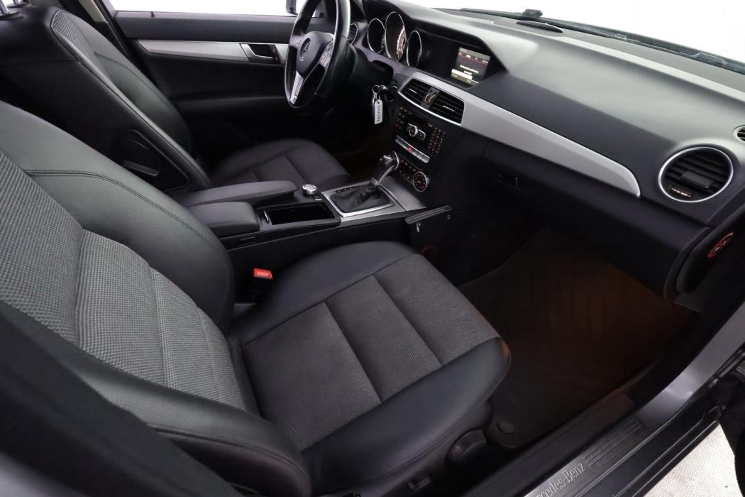 MERCEDES-BENZ C 2013