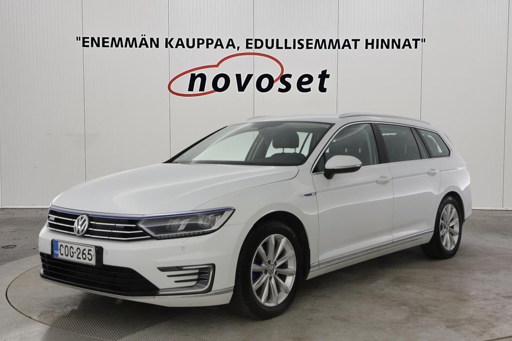 VOLKSWAGEN Passat 2017