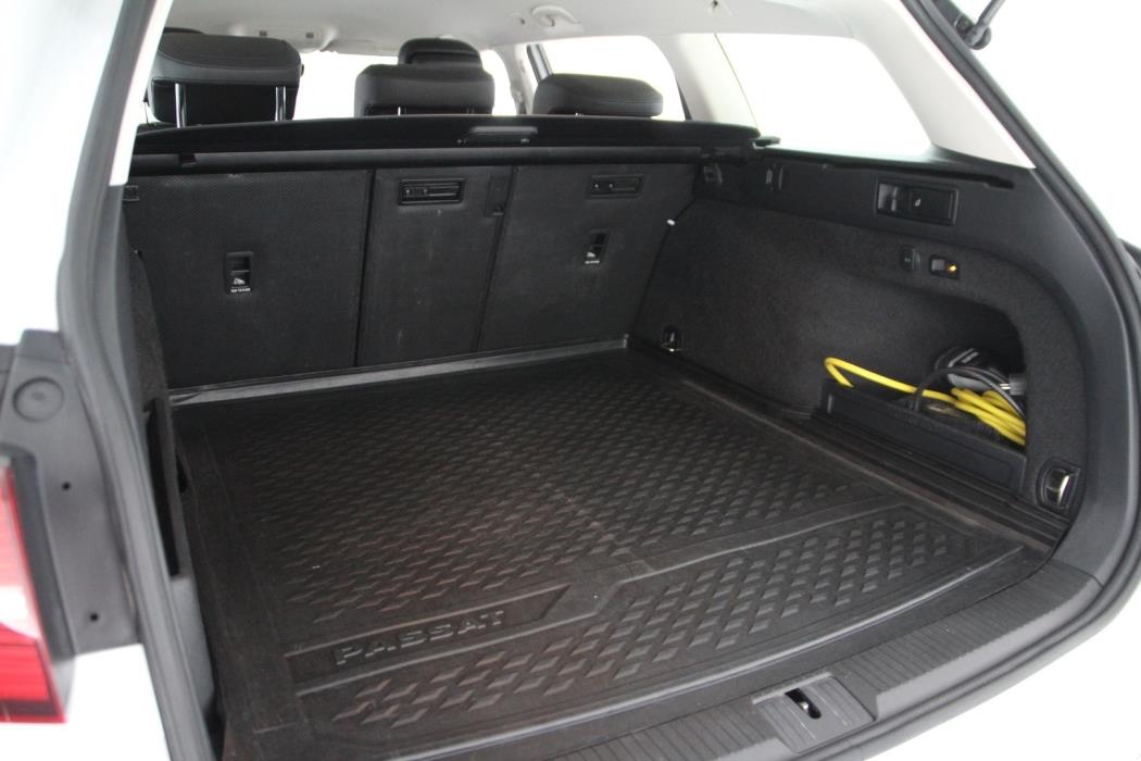 VOLKSWAGEN Passat 2017