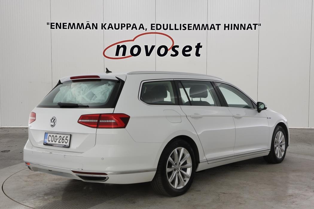 VOLKSWAGEN Passat 2017