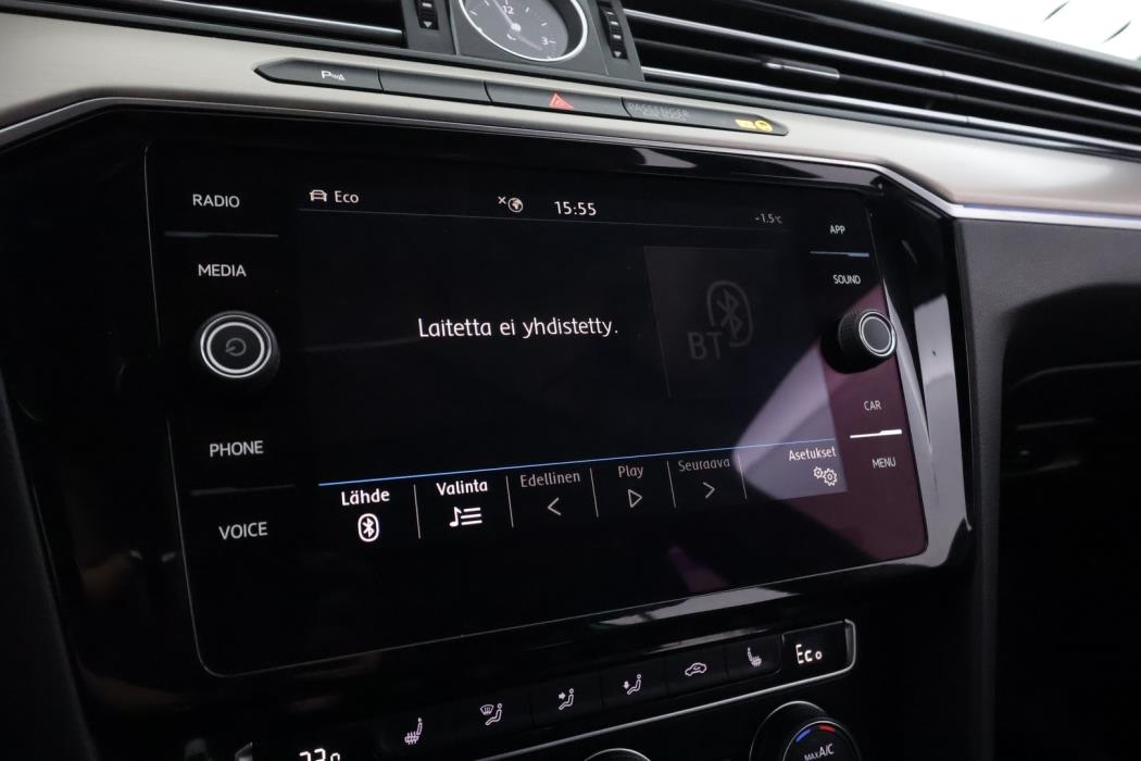 VOLKSWAGEN Passat 2018