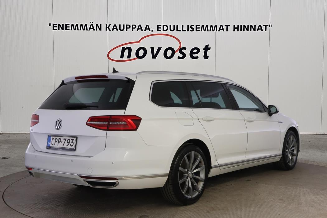 VOLKSWAGEN Passat 2016