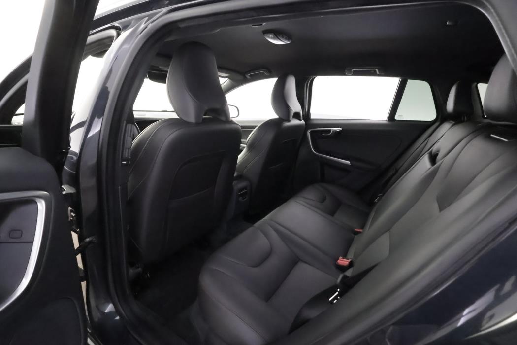 VOLVO V60 Cross Country 2018