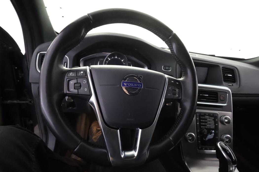 VOLVO V60 Cross Country 2018