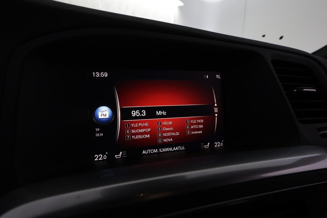VOLVO V60 Cross Country 2018