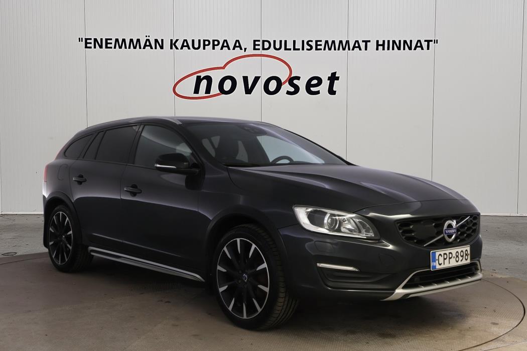 VOLVO V60 Cross Country 2018