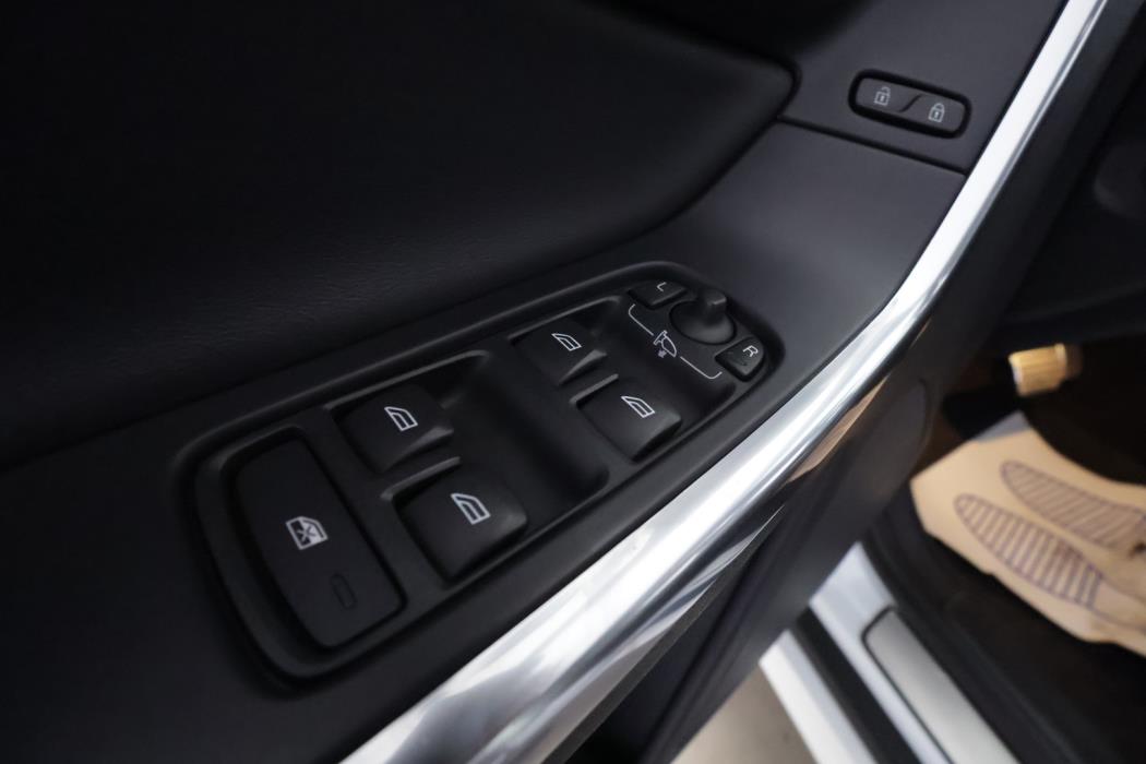 VOLVO XC60 2014