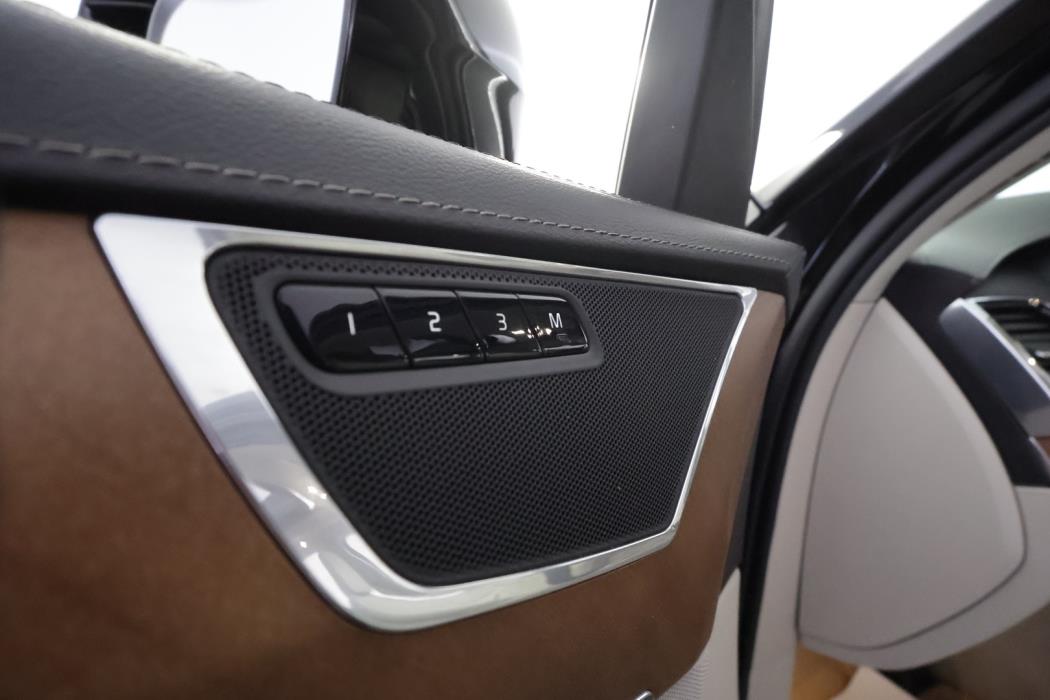 VOLVO XC90 2019