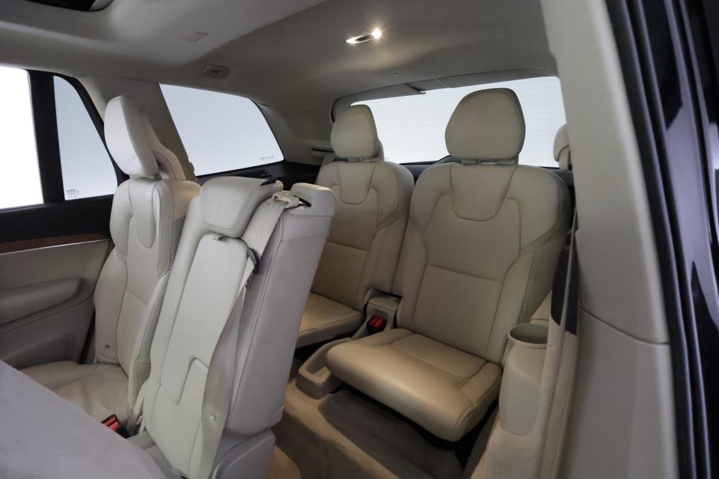 VOLVO XC90 2019