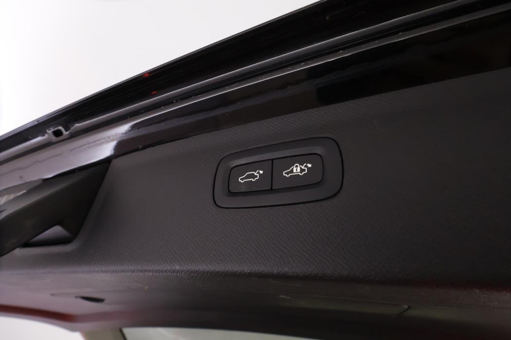 VOLVO XC90 2019