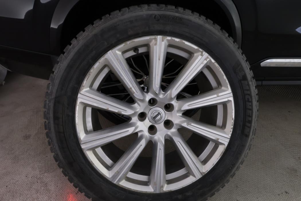 VOLVO XC90 2019