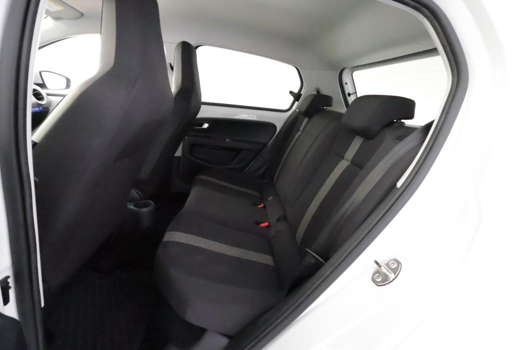 VOLKSWAGEN UP! 2018
