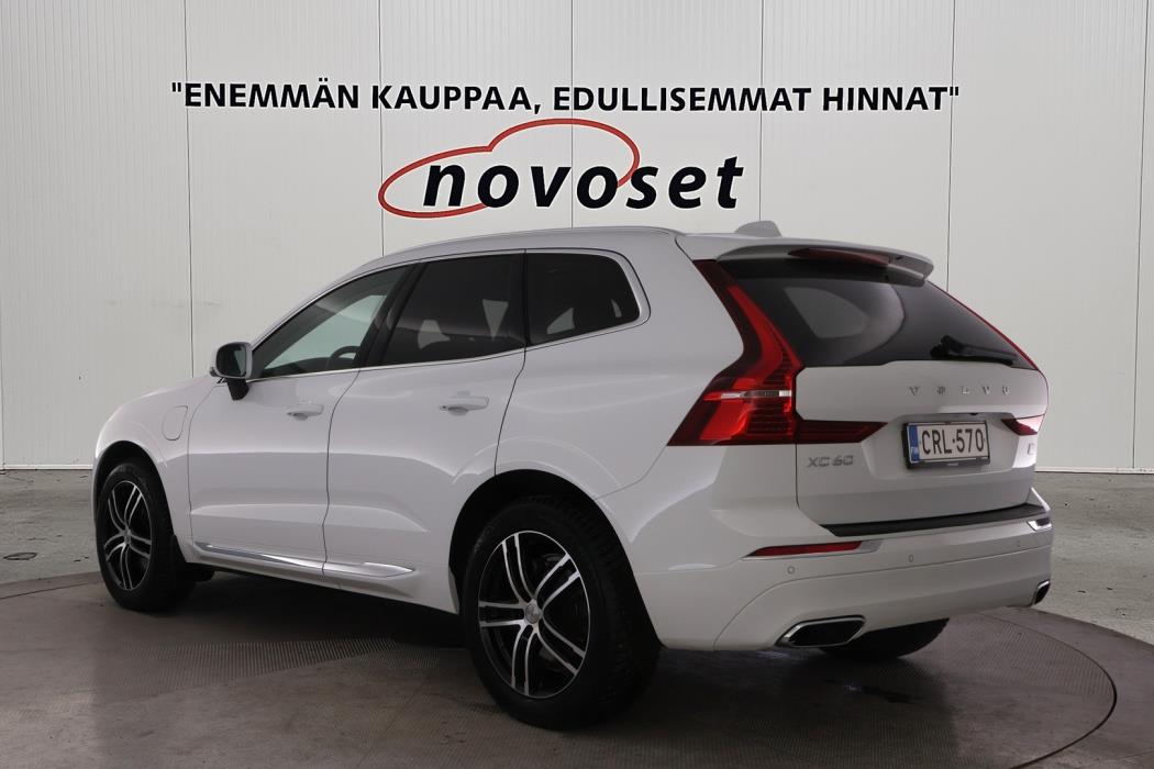 VOLVO XC60 2021