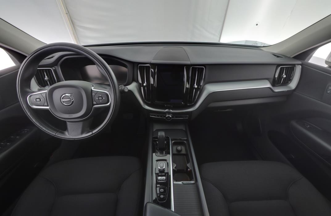 VOLVO XC60 2021