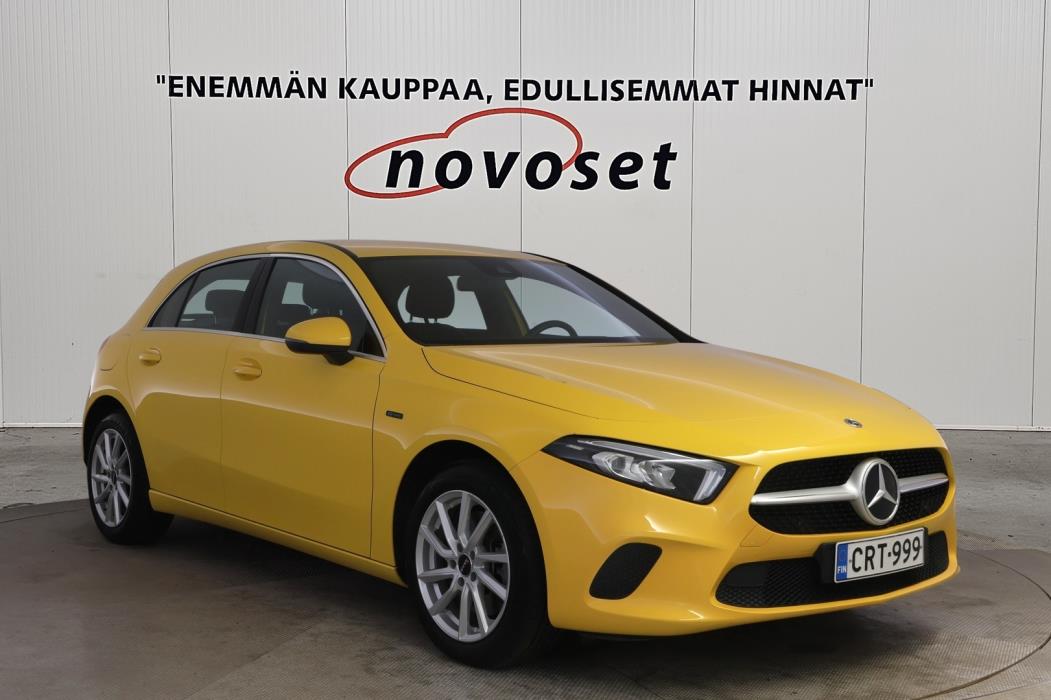 MERCEDES-BENZ A 2021