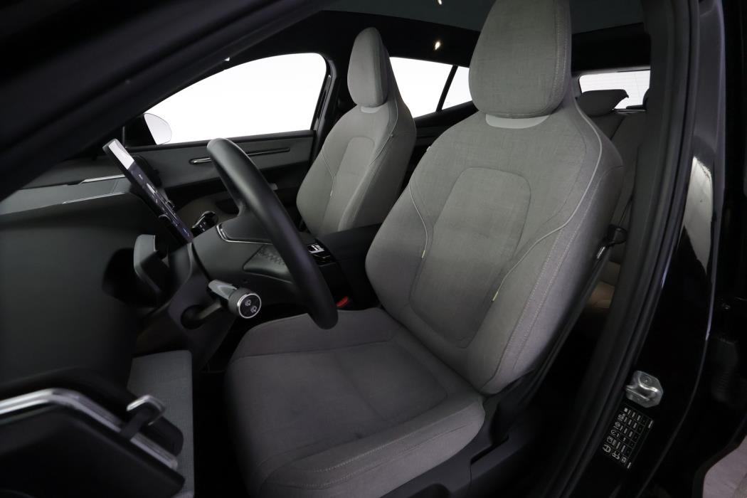 VOLVO EX30 2024