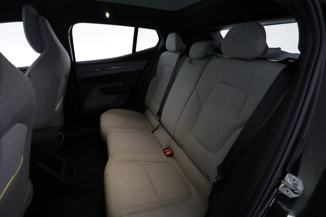 VOLVO EX30 2024