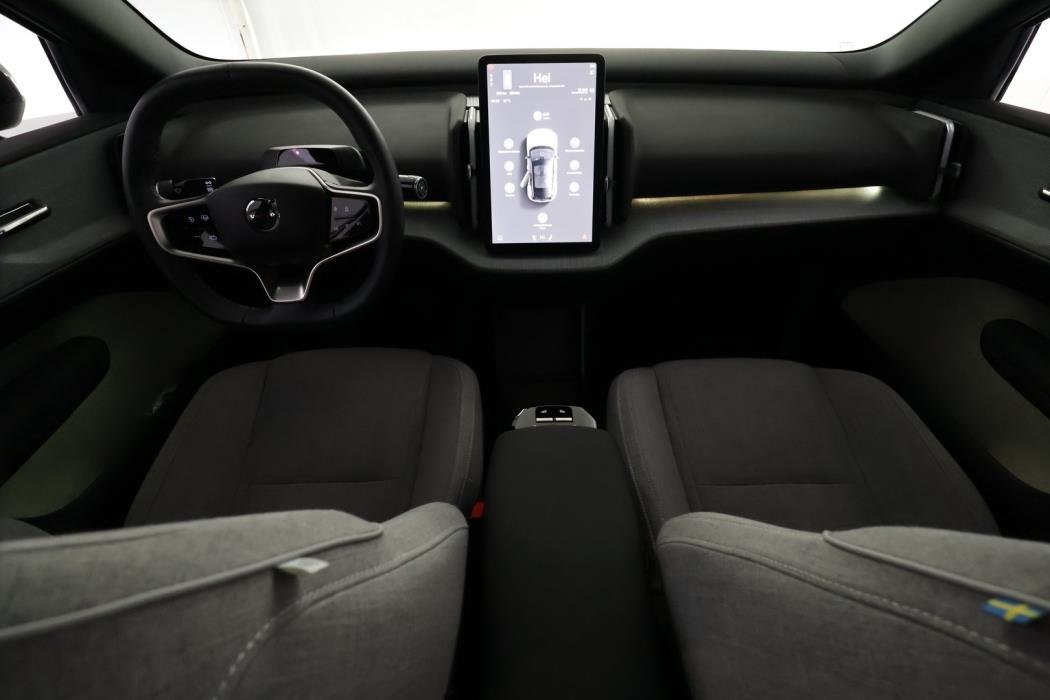 VOLVO EX30 2024