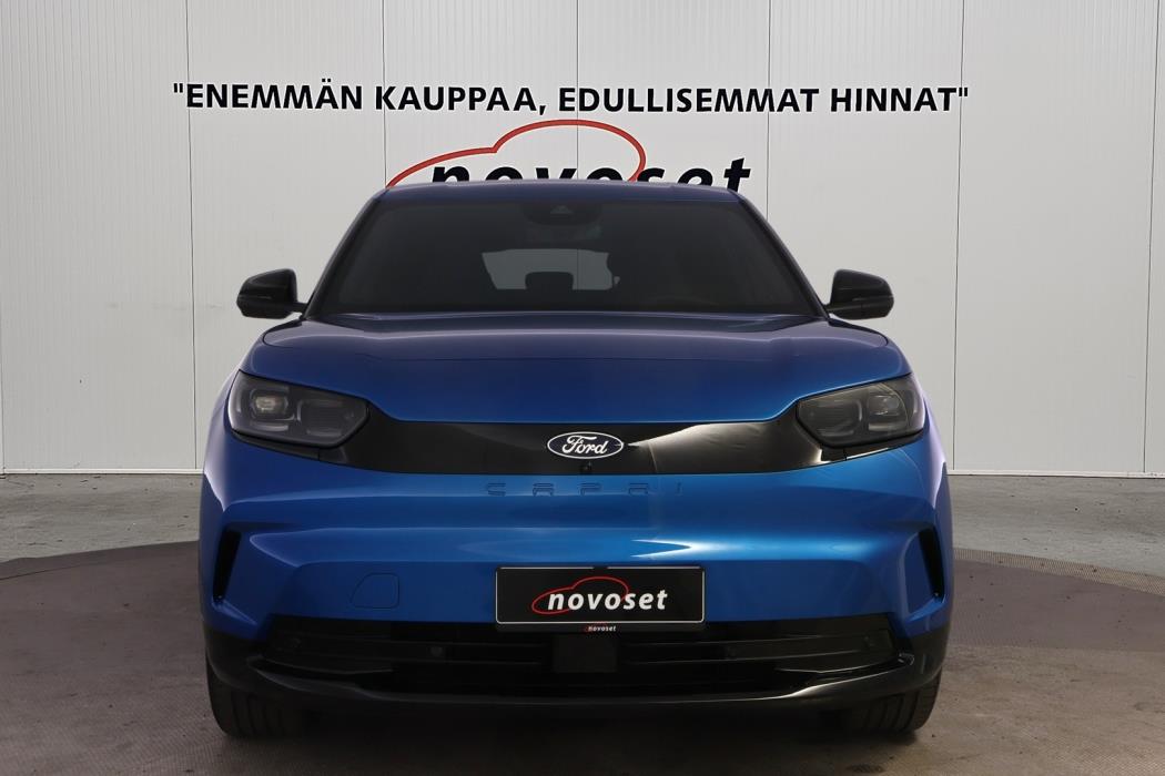 FORD CAPRI 2025