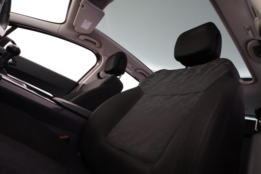 PEUGEOT 3008 2010