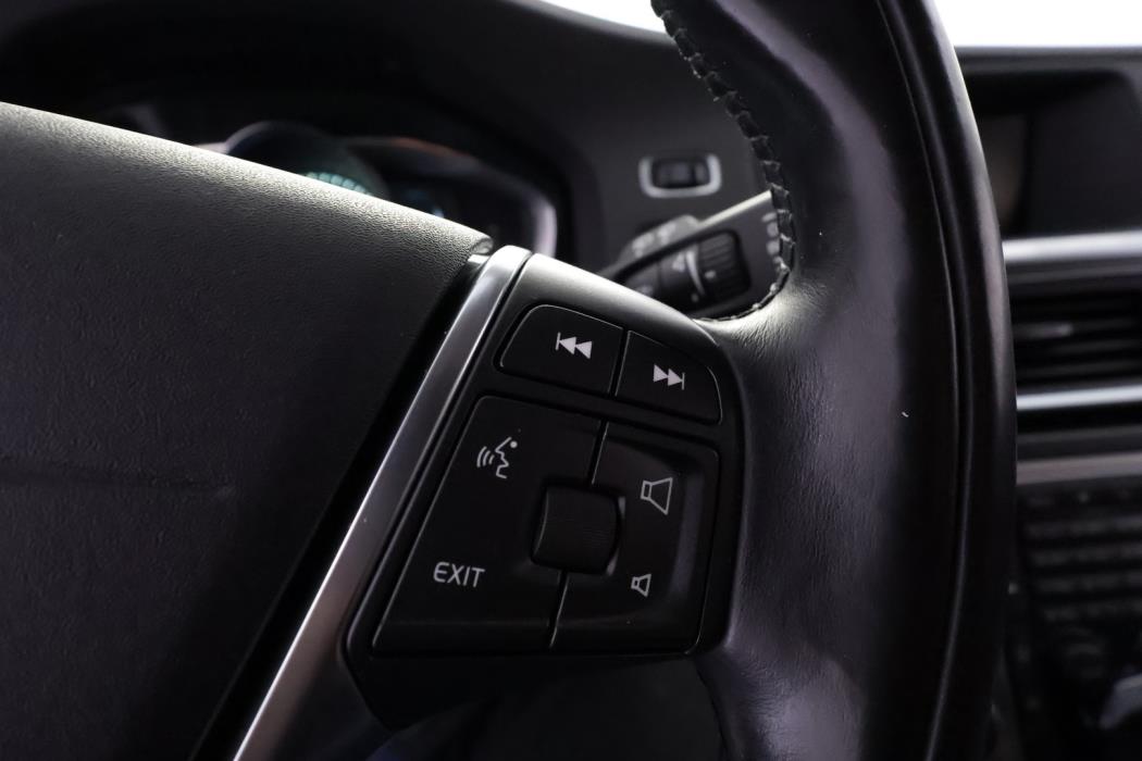 VOLVO V60 2014