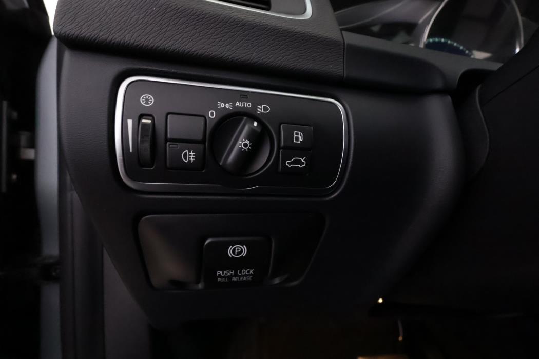 VOLVO V60 2014