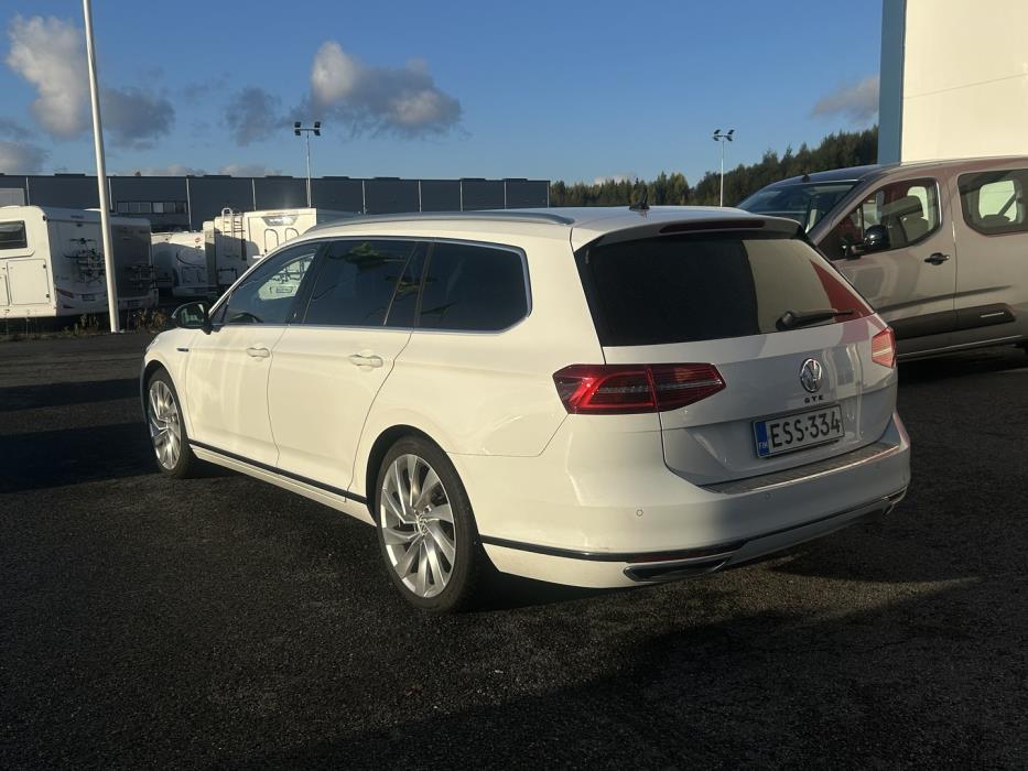 VOLKSWAGEN Passat 2017
