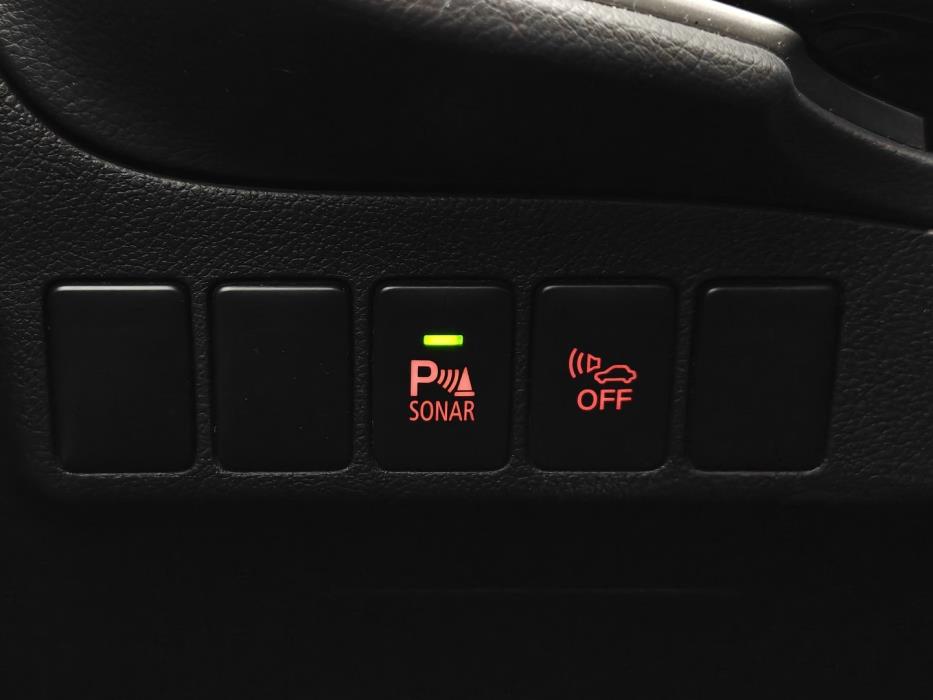 MITSUBISHI Outlander 2016