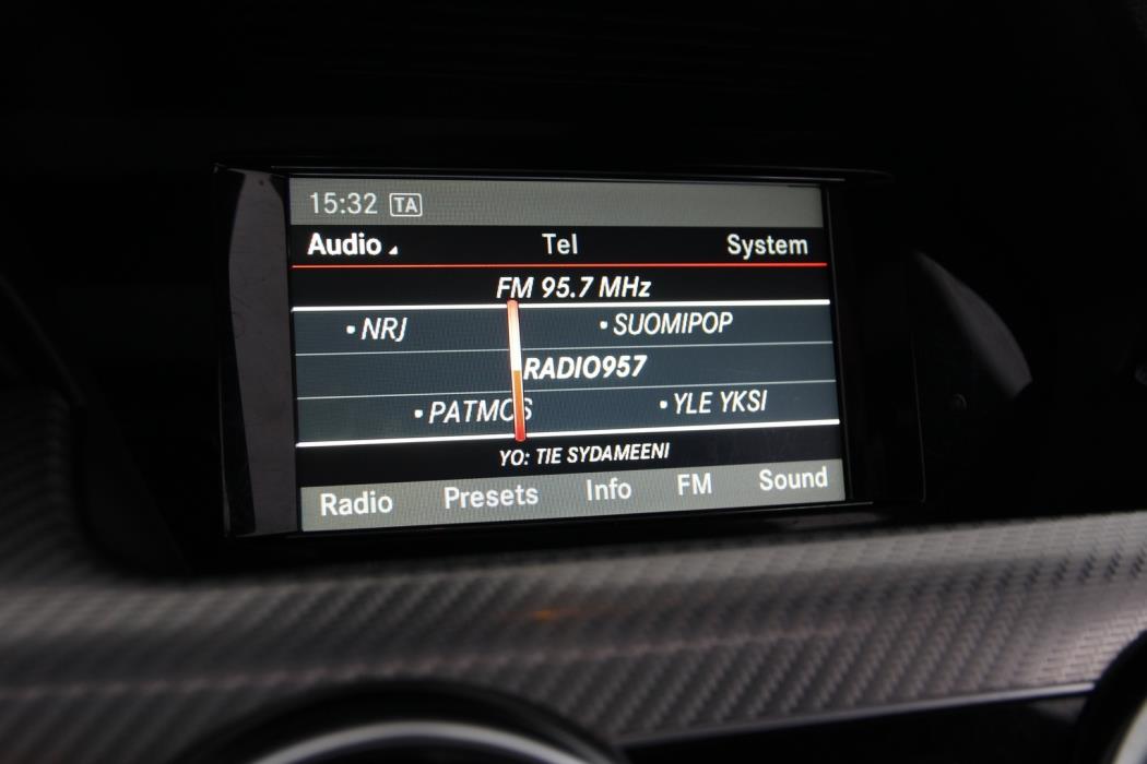 MERCEDES-BENZ GLK 2013