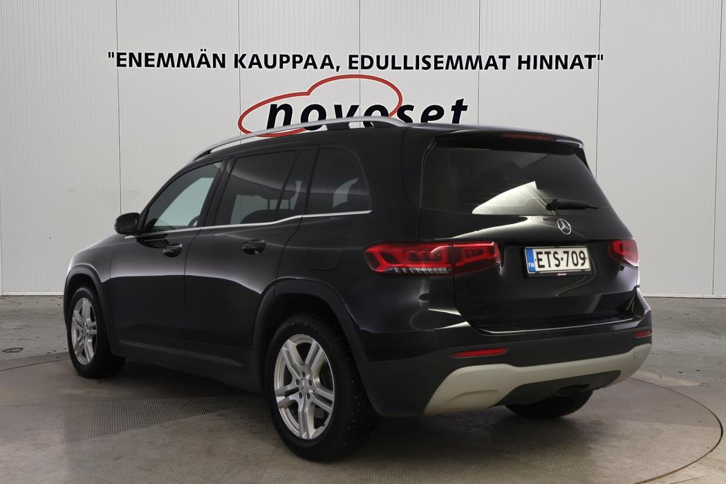 MERCEDES-BENZ GLB 2021